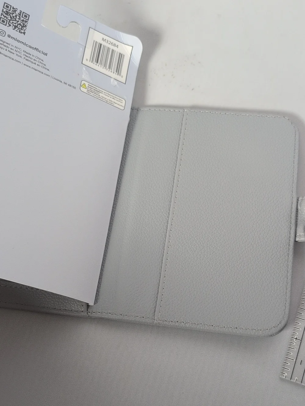 MIAMICA Gray Passport Case Goodbye Au Revoir Adios